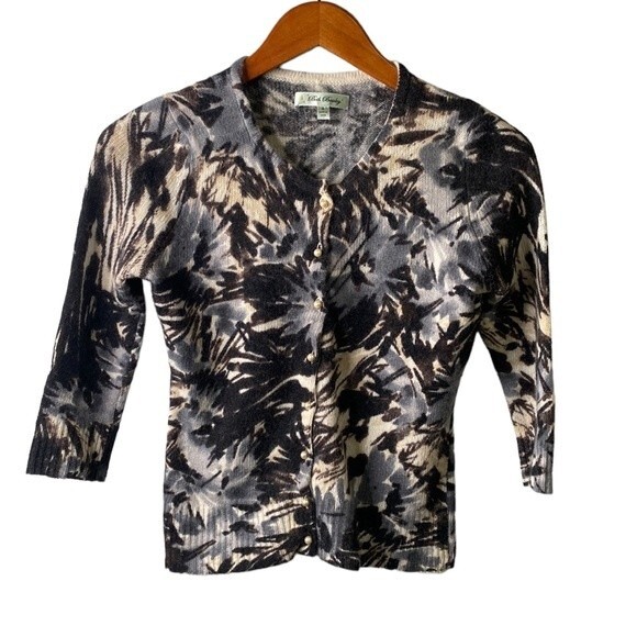 Beth Bowley Nordstrom Floral Watercolor Pearl Button Cardigan Lambs Wool Angora - Picture 16 of 16